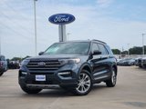 Used 2022 Ford Explorer XLT w/ Equipment Group 202A image 3