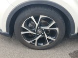 Used 2020 Toyota C-HR XLE image 4