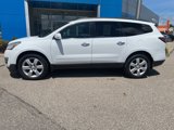 Used 2017 Chevrolet Traverse LT w/ Style and Technology Package image 2