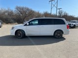 Used 2019 Dodge Grand Caravan GT image 3