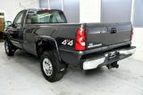 Used 2004 Chevrolet Silverado 2500 LS w/ Heavy-Duty Power Package image 2