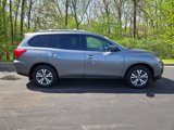 Used 2020 Nissan Pathfinder S image 2