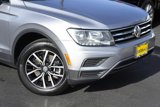 Used 2021 Volkswagen Tiguan SE image 4