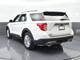 Used 2022 Ford Explorer Limited w/ Equipment Group 301A image 4