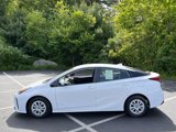 Used 2019 Toyota Prius LE image 2
