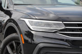 Used 2024 Volkswagen Tiguan SE image 3