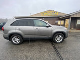 Used 2015 Kia Sorento LX image 4