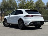 Used 2024 Porsche Macan image 3