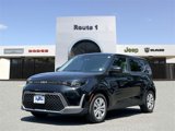 Used 2023 Kia Soul LX image 2