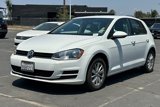 Used 2016 Volkswagen Golf S image 2
