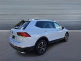 Used 2018 Volkswagen Tiguan SEL image 3