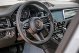 Certified 2024 Porsche Macan image 4