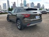 Used 2024 Chevrolet Trax LT image 4