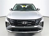 New 2025 Hyundai Tucson SE image 2