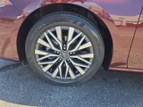 Used 2024 Nissan Altima 2.5 SV image 5