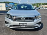 Used 2021 Volkswagen Passat 2.0T SE image 2
