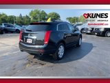 Used 2011 Cadillac SRX Luxury image 5