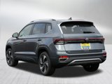 New 2025 Volkswagen Taos SE image 3