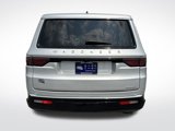 Used 2024 Jeep Wagoneer L Series II image 4