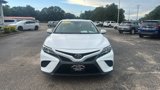 Used 2020 Toyota Camry SE image 2