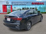 Used 2023 Kia Forte LXS image 2