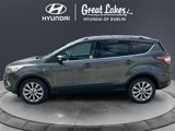 Used 2017 Ford Escape Titanium image 2