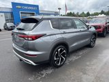 Used 2023 Mitsubishi Outlander SE image 6