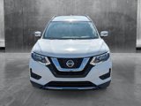 Used 2018 Nissan Rogue SV image 2