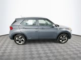 Used 2023 Hyundai Venue SEL image 4