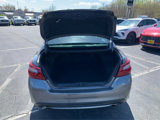 Used 2017 Nissan Altima 2.5 SR w/ Midnight Edition Package image 4