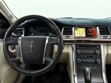 Used 2010 Lincoln MKS AWD image 4