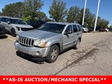 Used 2005 Jeep Grand Cherokee Laredo image 2