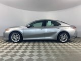 Used 2020 Toyota Camry XLE image 4