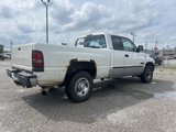 Used 1999 Dodge Ram 2500 Truck ST image 3