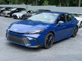 Used 2025 Toyota Camry SE image 2