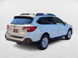 Used 2019 Subaru Outback 2.5i Premium image 5