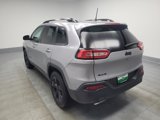 Used 2018 Jeep Cherokee Latitude w/ Altitude Package image 5