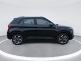 New 2025 Hyundai Venue SEL image 4