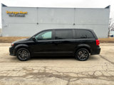 Used 2016 Dodge Grand Caravan SE image 4