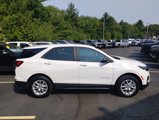 Used 2023 Chevrolet Equinox LS w/ LS Convenience Package image 2