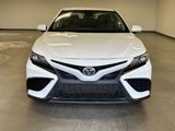 Used 2022 Toyota Camry SE image 4