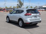 Used 2020 Nissan Rogue SV image 3