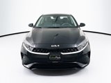 Used 2022 Kia Forte LXS image 2