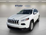 Used 2018 Jeep Cherokee Latitude Plus w/ Comfort/Convenience Group image 3
