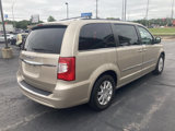 Used 2013 Chrysler Town & Country Touring image 3