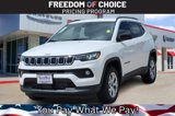 New 2025 Jeep Compass Latitude image 2