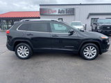 Used 2016 Jeep Cherokee Limited image 2