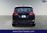 Used 2019 Chrysler Pacifica Touring-L Plus w/ S Appearance Package image 5
