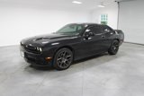 Used 2019 Dodge Challenger SXT image 4