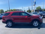 Used 2016 Ford Explorer XLT image 4